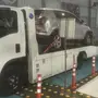 سطحه لنقل السيارات داخل وخارج جدة