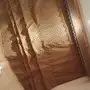مجلس مغربي للبيع  بستارته و طاولاتها و لوحتين