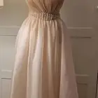 للبيع ب 200 لبسه مره واحده