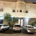 شقة للايجار 5 غرف _ حي الحمدانية خلف الشارع العام