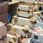 شنط كلاسيك بجميع الالوان بسعرمجنون