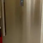 ثلاجه للبيع
