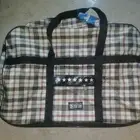 شنطة او كيس سفر قوي بعجلات يحمل 30 كيلو وفوق