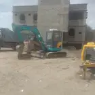 بوكلين صغير للايجار