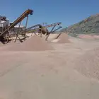 الي يبا خرصان احمر موجود ثلاثه ارباع وثلاثه اثمان موجود في ن