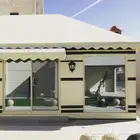 خيام ملكية .. مظلات