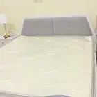 سرير للبيع