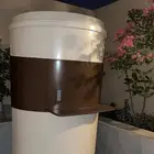 عربة كوفي على شكل كوب قهوه