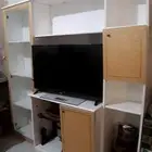 بوفيه خشب لاتيه لوجه الله تعالى طبعا من دون الشاشة