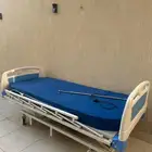 سرير طبي ومرتبة
