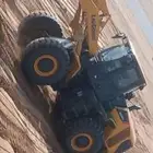 2شيول للإيجار بالشهر واليوميه سواق ذو خبره