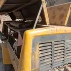 يوجد لدينا كمبريسات تكسير صخور رقم التواصل