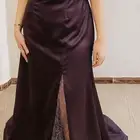 فستان نسائي