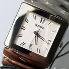 ساعة رادو الاصلية جديدة مضيئة بالظلام بسعر التصفية