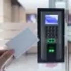 جهاز التحكم بالابواب