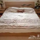 غرفة نوم من هوم بوكس لون خشبي فاتح مع رمادي بدون مرتبة