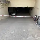 بوابة دخول السيارات بوابة مواقف ومرور سيارات