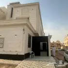 شقه المساحه 300 في حي طويق