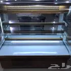 للبيع براد حلويات مقاس 1.5م ثلاثة رفوف تحتاج الي صيانة تبري