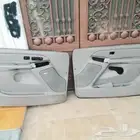 ديكور باب او فرشه باب جمس موديل اليسار 2003 واليمين 2005