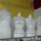 تجهيزات محل ملابس