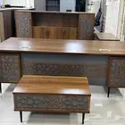 أثاث مكتبي