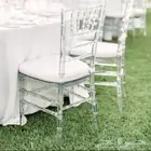 للايجار كراسي اكريلك وطاولات