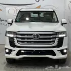 نوع السيارة  تويوتا لاندكروزر GXR رقم 5 الموديل  2024 حالة ا