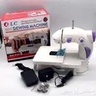 ماكينة خياطة محمولة