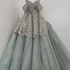 فستان للبيع استعمال مره وحده فصلته 3000 وببيعه ب 1500