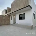 دور وملحق للبيع