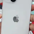 ايفون 13 ابيض الجوال قمة النضافه ولا قد دخل الصيانه