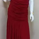 فساتين سهرة وجلابيات