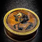 بوصلة قديمة جدا بصورة كريستوفر كولمبوس من عام 1492م للبيع