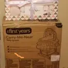 سرير اطفال سنتر جديد وكرسي سياره ومرجيحه