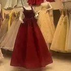 فستان سهرة فخم لون احمر