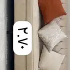 للبيع كنب جديد لم يستخدم 5 قطع كل قطعة 3 متر مع خداديات