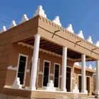 أعمال فنية تراثية وشعبية من الطين