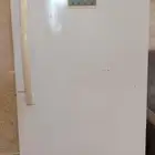 فريزر نظيف جدا يثلج ماشاء الله بس احيان يفصل إلى تبريد