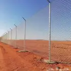 شبوك وسياجات