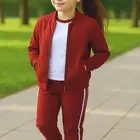 طقم رياضي لون عودي