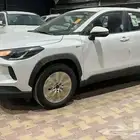 كورولا كروس هايبرد ابيض 2025