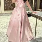فستان للبيع