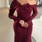 أحمر أزرق