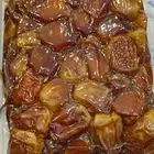 يوجد لدينا امواع التمور