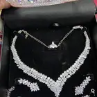 طقم مع التاج لبس ليلة واحده