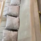 طقم كنب كلاسيكي فخم مع طقم طاولات استل استيل ذهبي