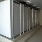 قواطع حمامات الفينوليك