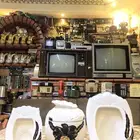 خزفيات قديمة مخزنة بالكرتون تيوان