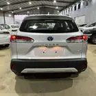 تويوتا كورولا كروس xle موديل 2024